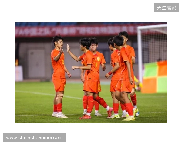 半场-U16中国男足1-1塔吉克斯坦男足U16 袁博涵造点并操刀命中